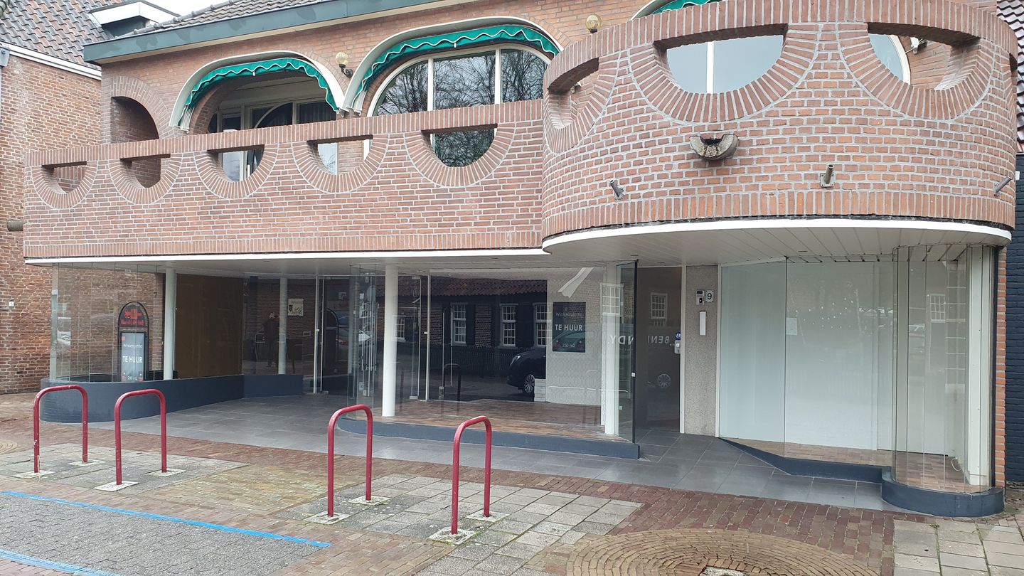 View photo 2 of Teylersstraat 7