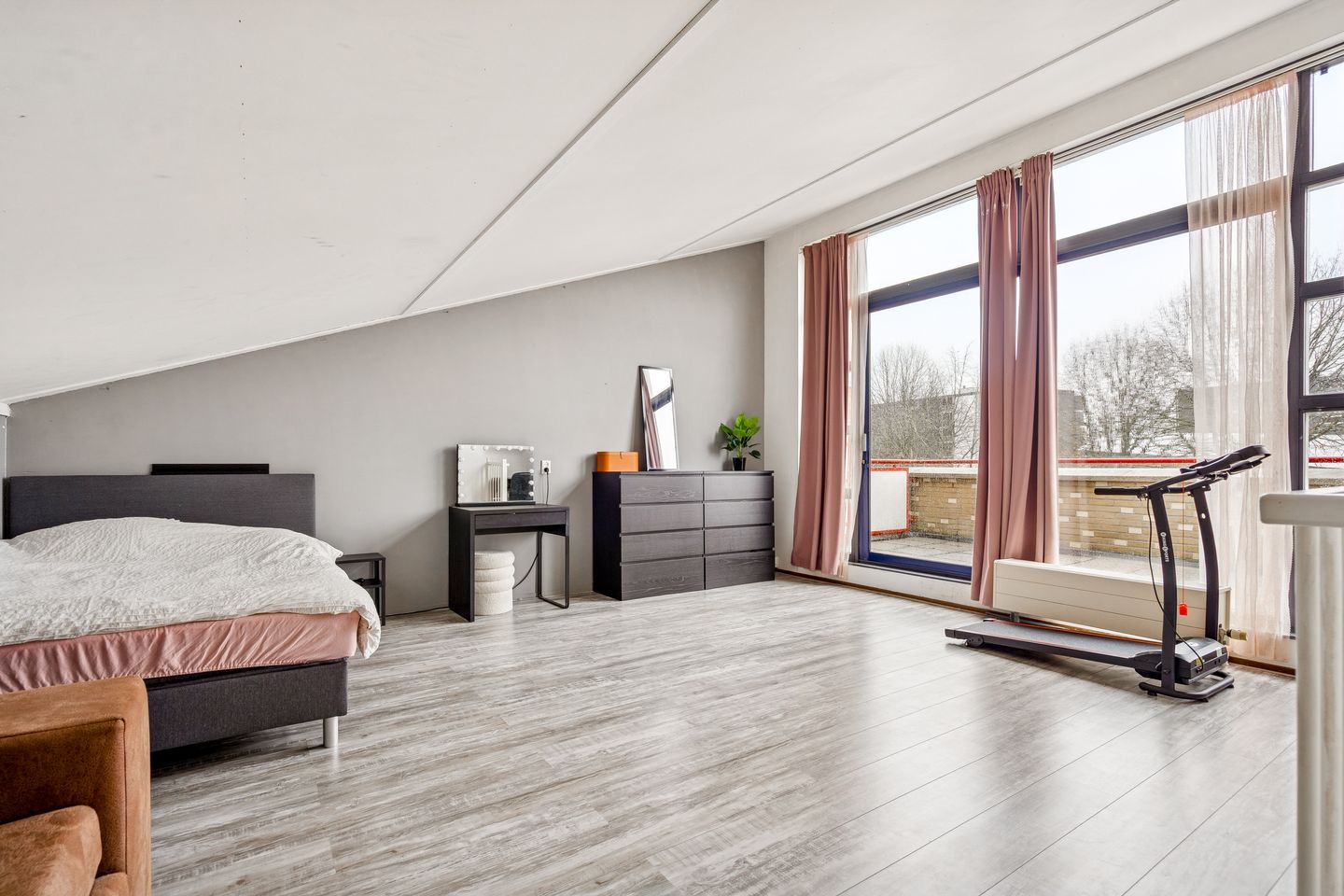 Foto 35 van Danslaan 147