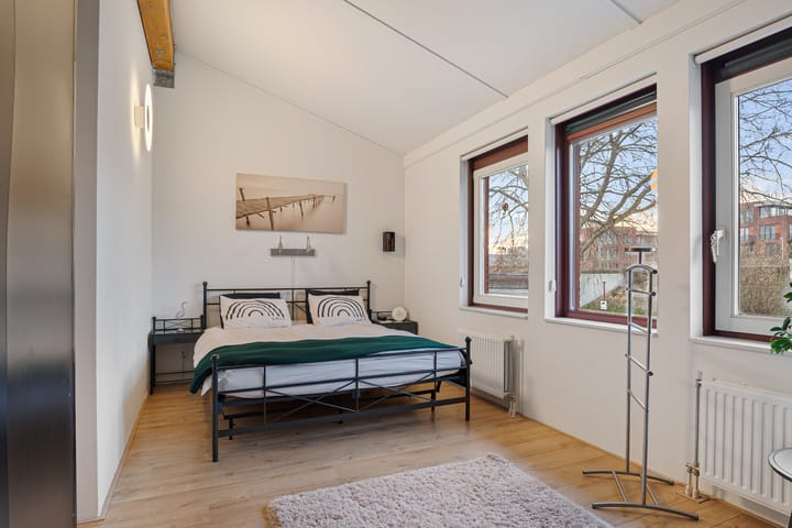 Photo 3 of Frank Sinatrarode 3