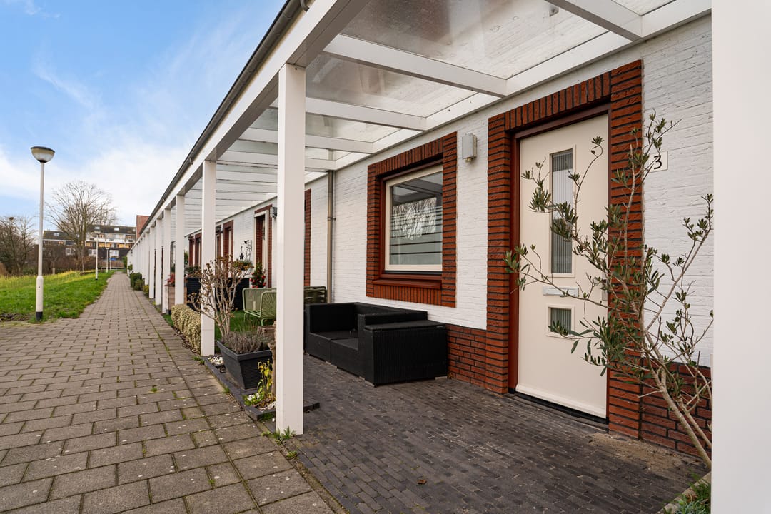 Photo 13 of Frank Sinatrarode 3