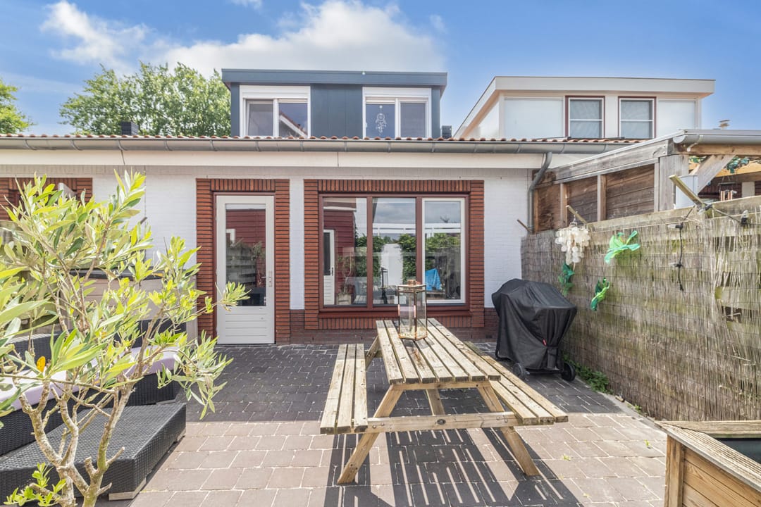 Photo 26 of Frank Sinatrarode 3