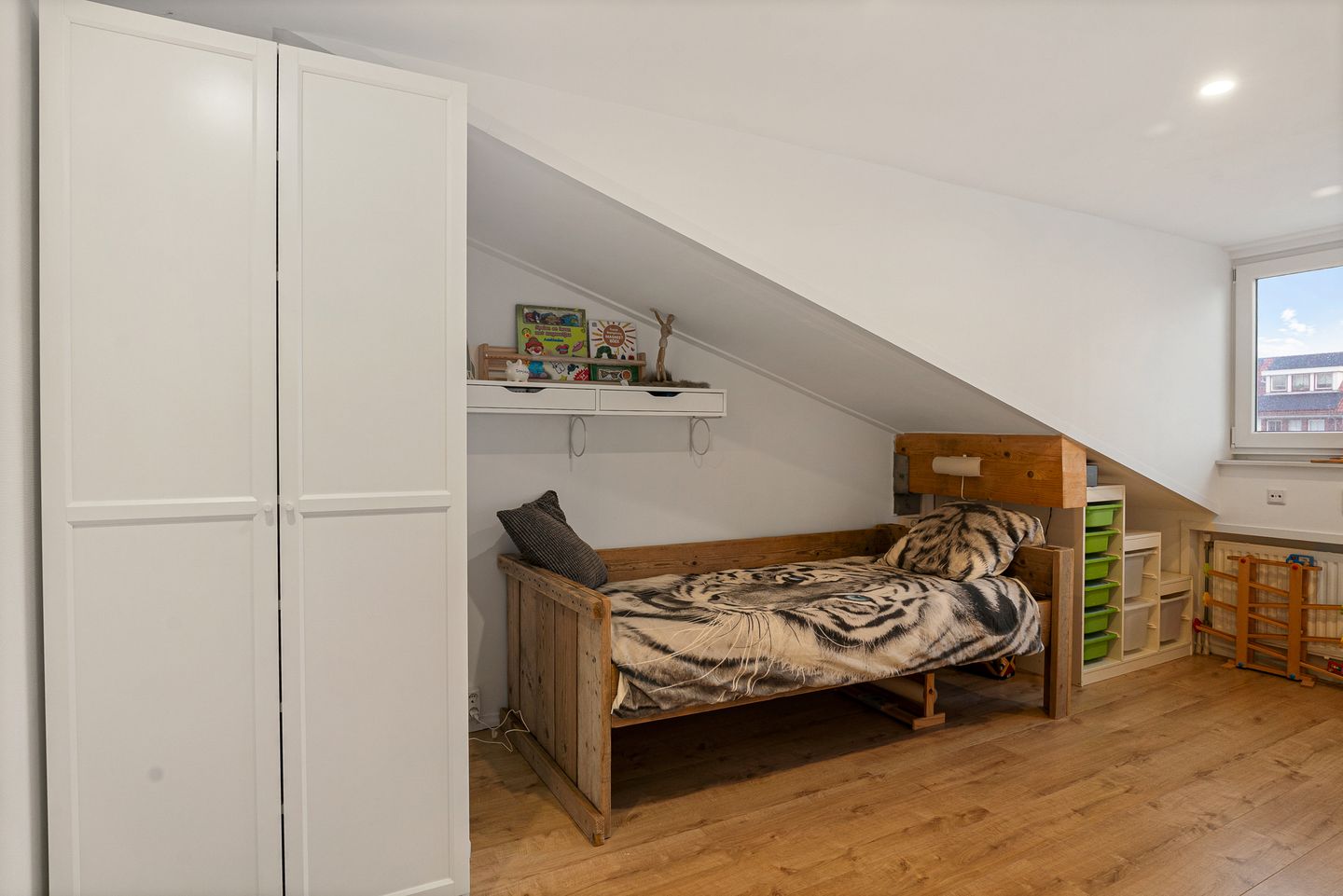 Photo 44 of Frank Sinatrarode 3