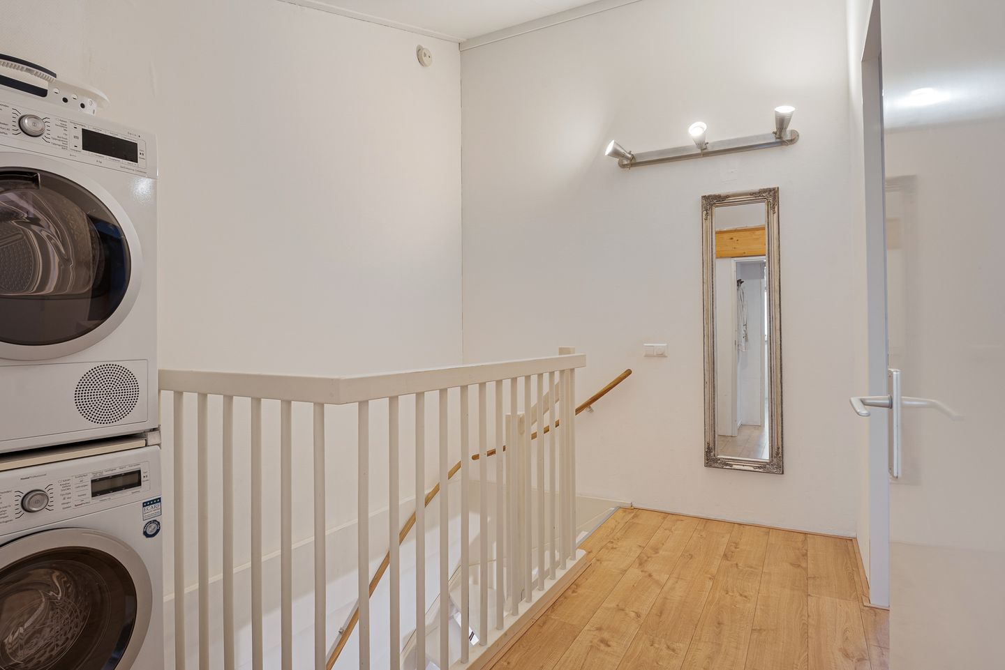 Photo 35 of Frank Sinatrarode 3