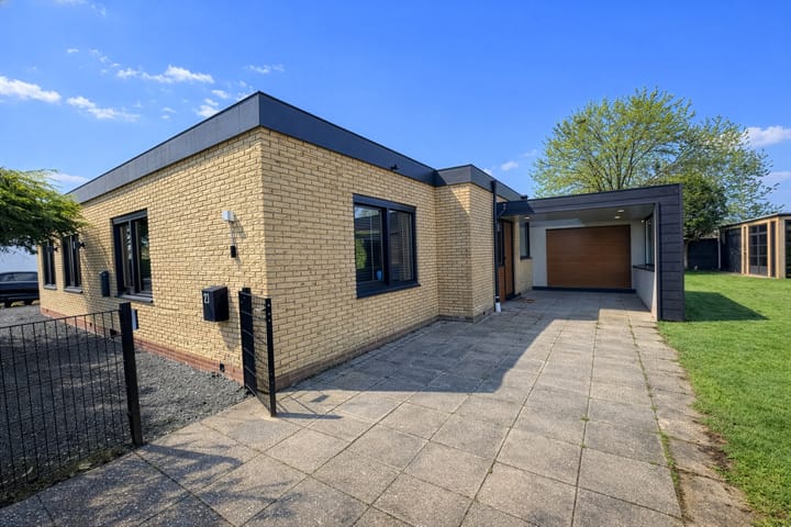 Photo 6 of Zuster Claassenhof 21