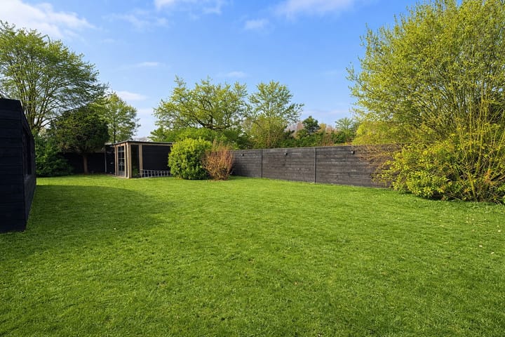 Photo 42 of Zuster Claassenhof 21