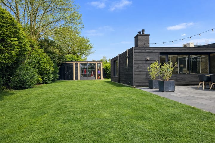 Photo 38 of Zuster Claassenhof 21