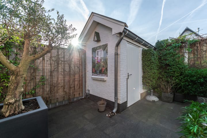 Photo 47 of Hoefweg 12