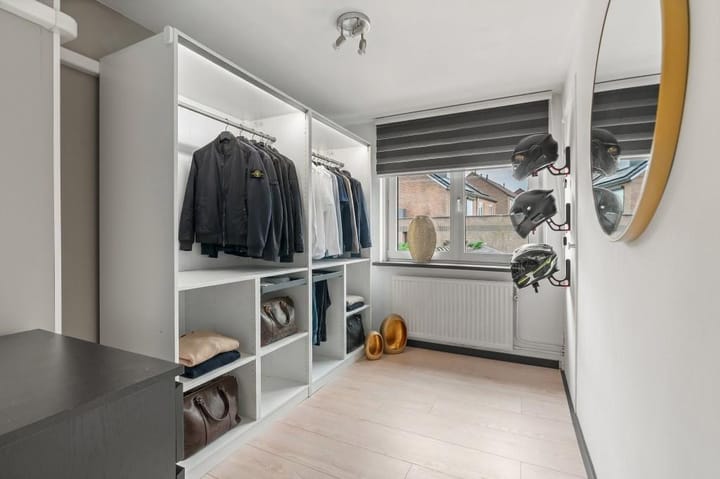 Photo 15 of Barbarastraat 27