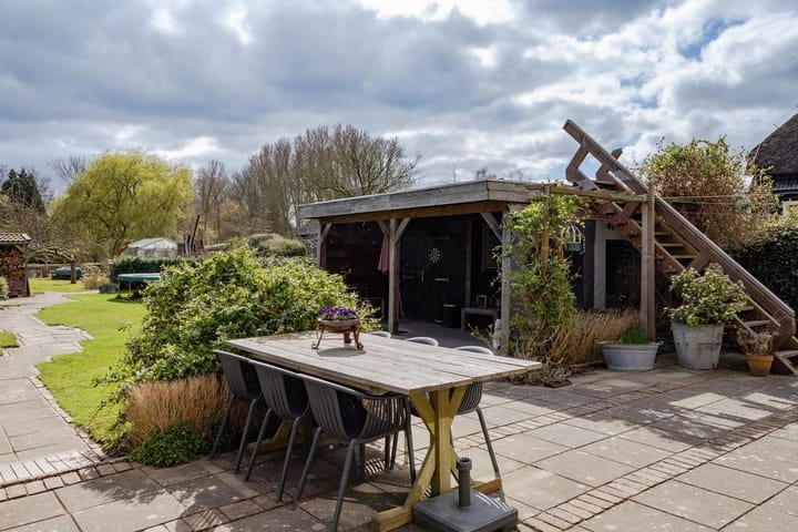 Photo 4 of Oosteinde 40