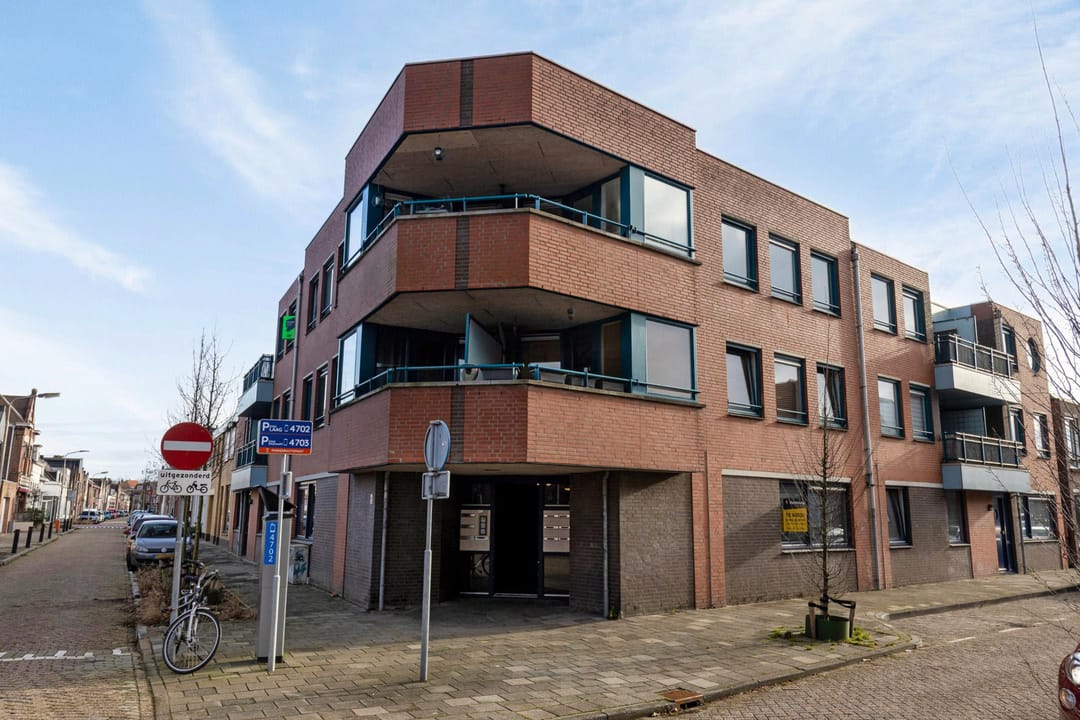 Photo 1 of Damstraat 64-B