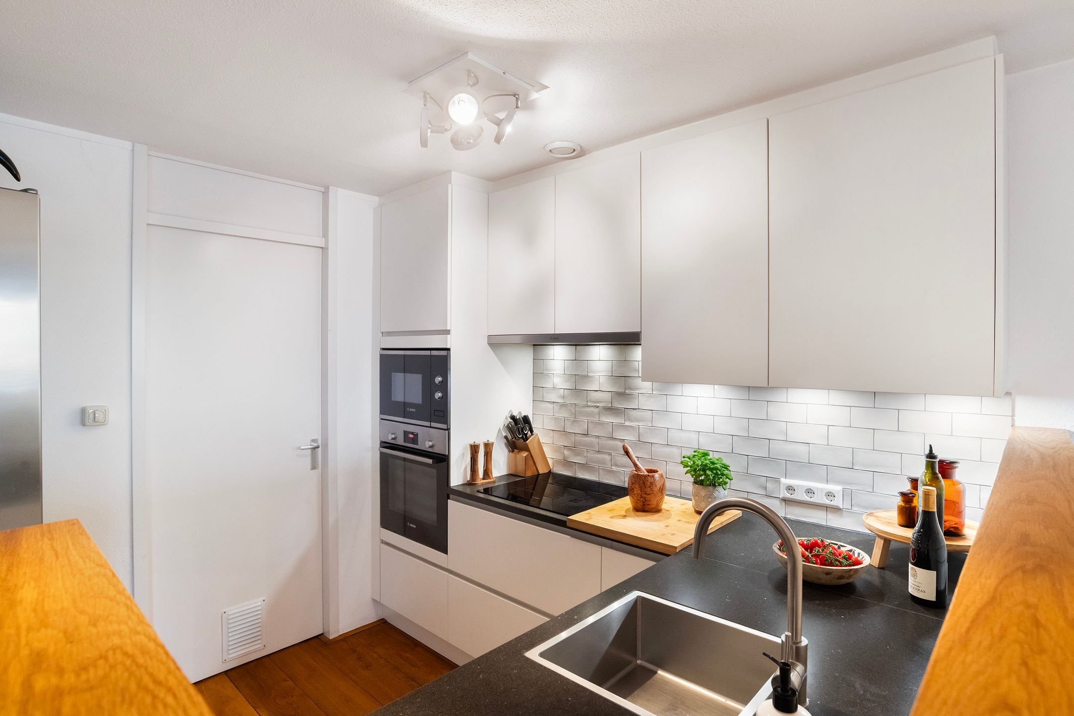 Photo 9 of Spoorweghaven 152