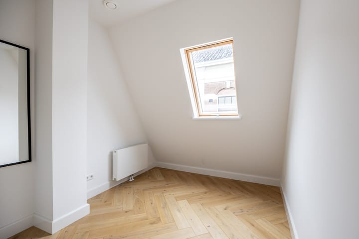 Foto 24 van Schoterstraat 21