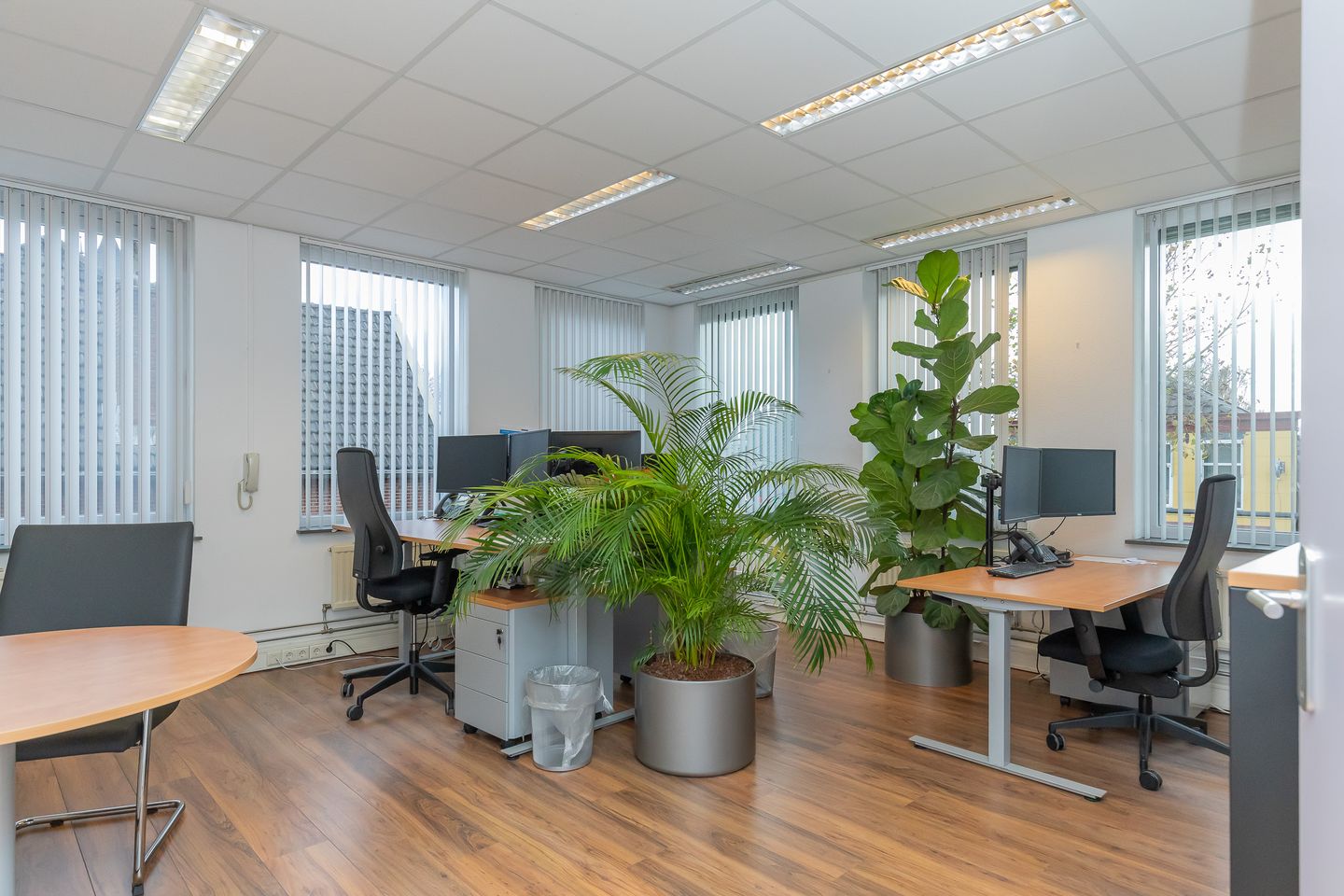 Bekijk foto 4 van Leidseweg 33