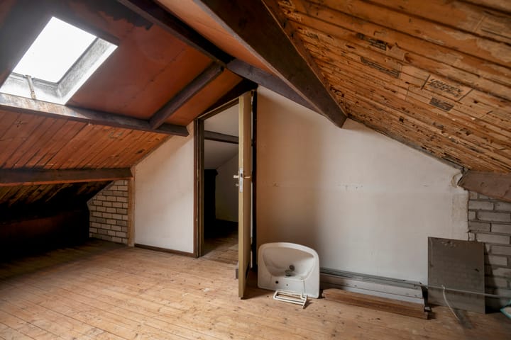 Foto 28 van Meerhoutstraat 65