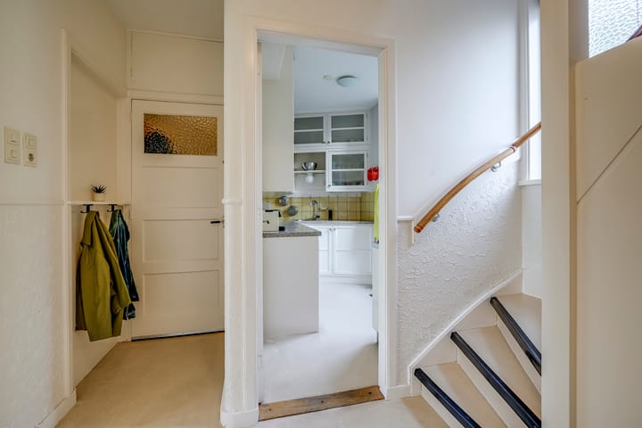 Photo 20 of Robert Schumannstraat 28-BS