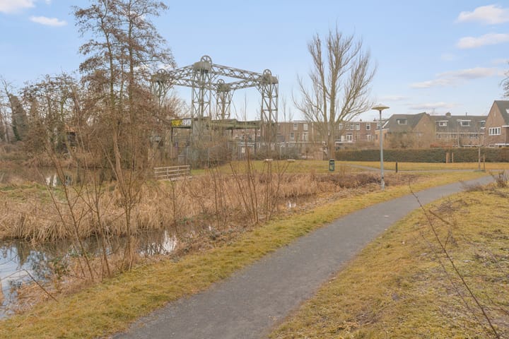 Foto 29 van Jan Luykenstraat 16