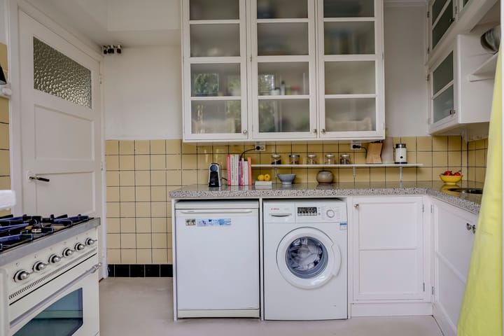 Photo 23 of Robert Schumannstraat 28-BS