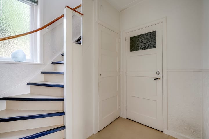 Photo 26 of Robert Schumannstraat 28-BS