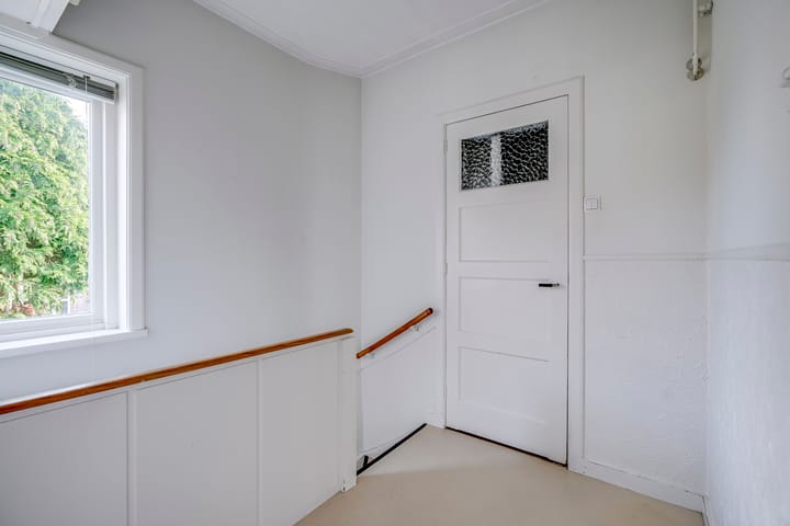 Photo 28 of Robert Schumannstraat 28-BS
