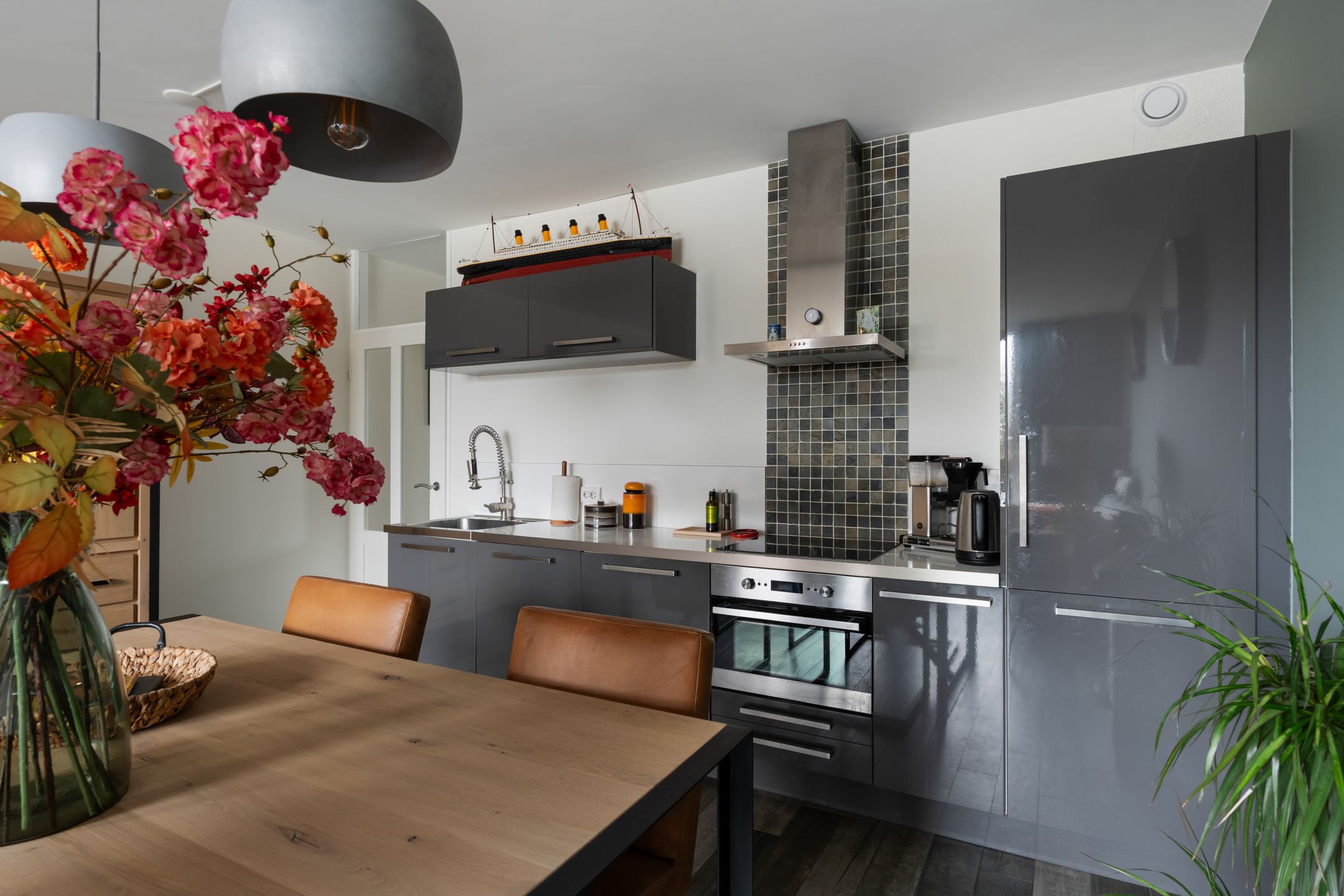 Foto 12 van Haringvlietstraat 27