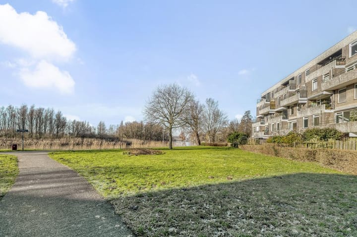 Photo 27 of Haringvlietstraat 27