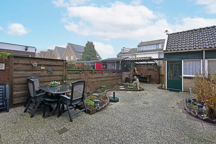 Foto 18 van Julianalaan 20