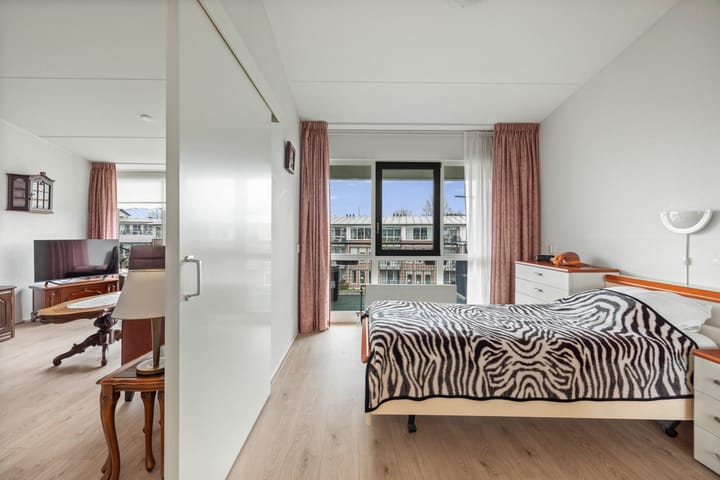 Photo 13 of Grotenhuisstraat 52