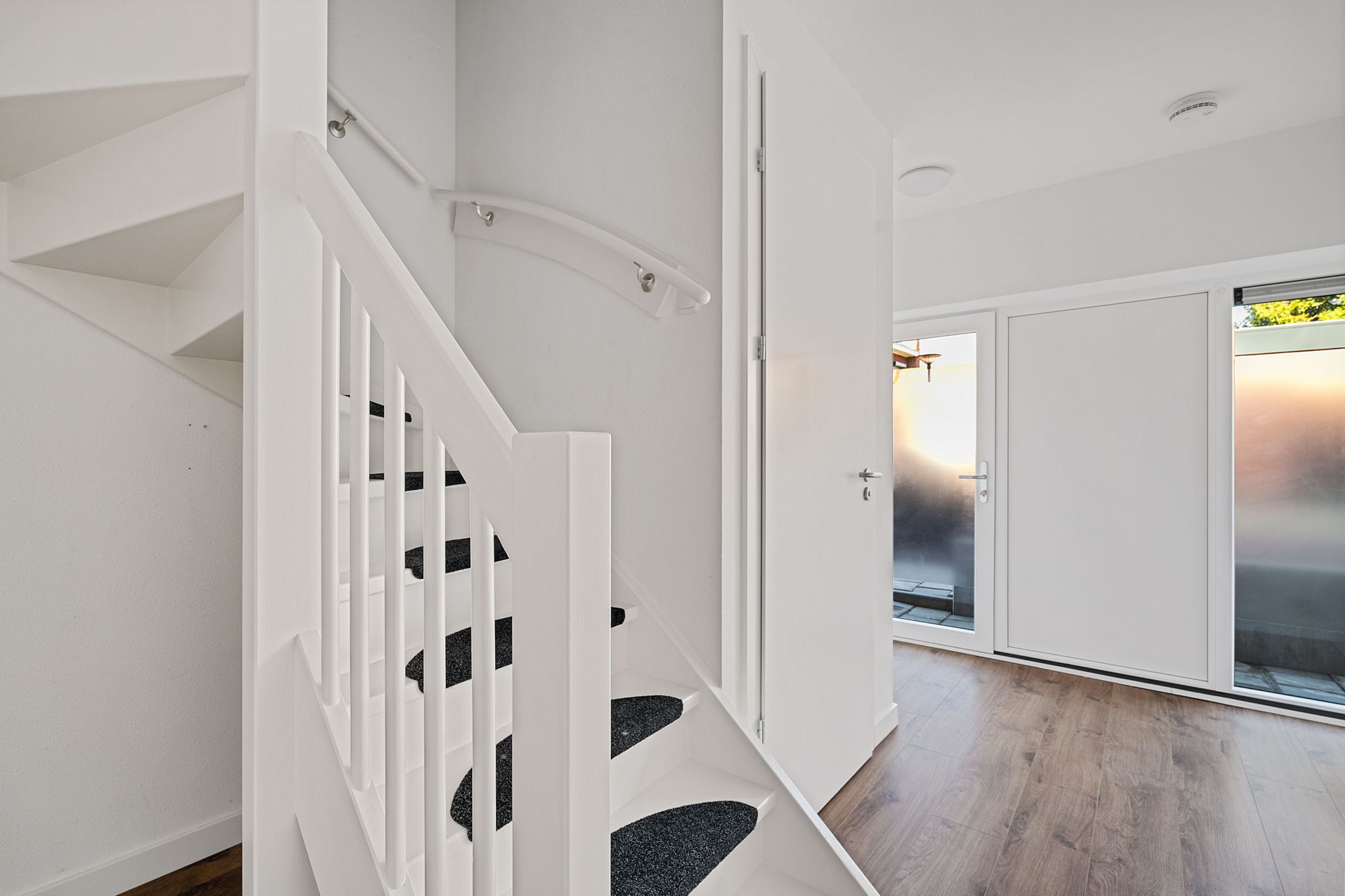 Photo 21 of Dr. Benthemstraat 2-A