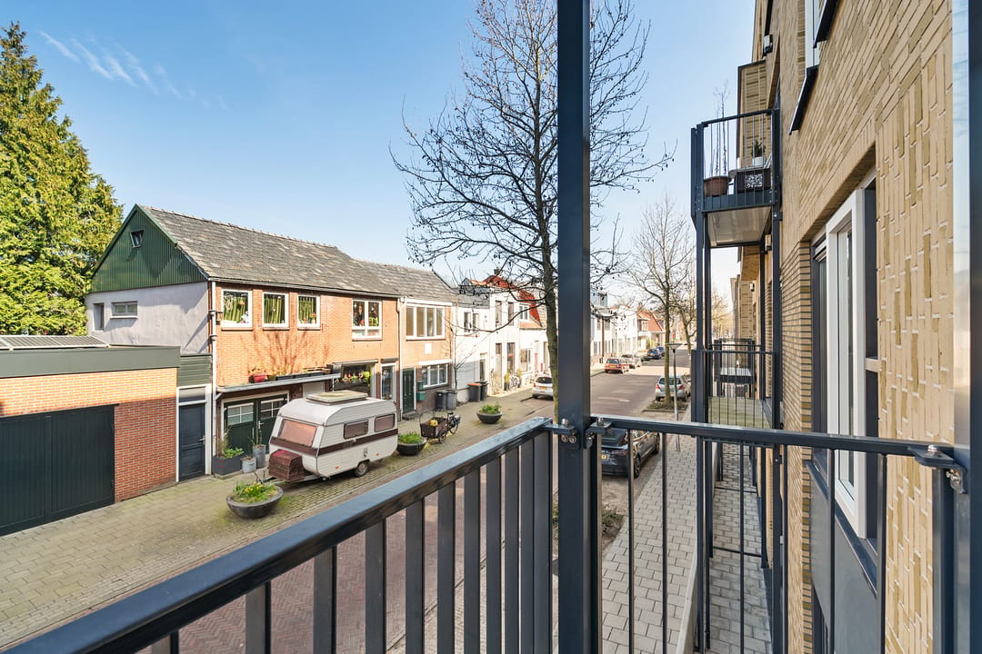 Photo 32 of Dr. Benthemstraat 2-A
