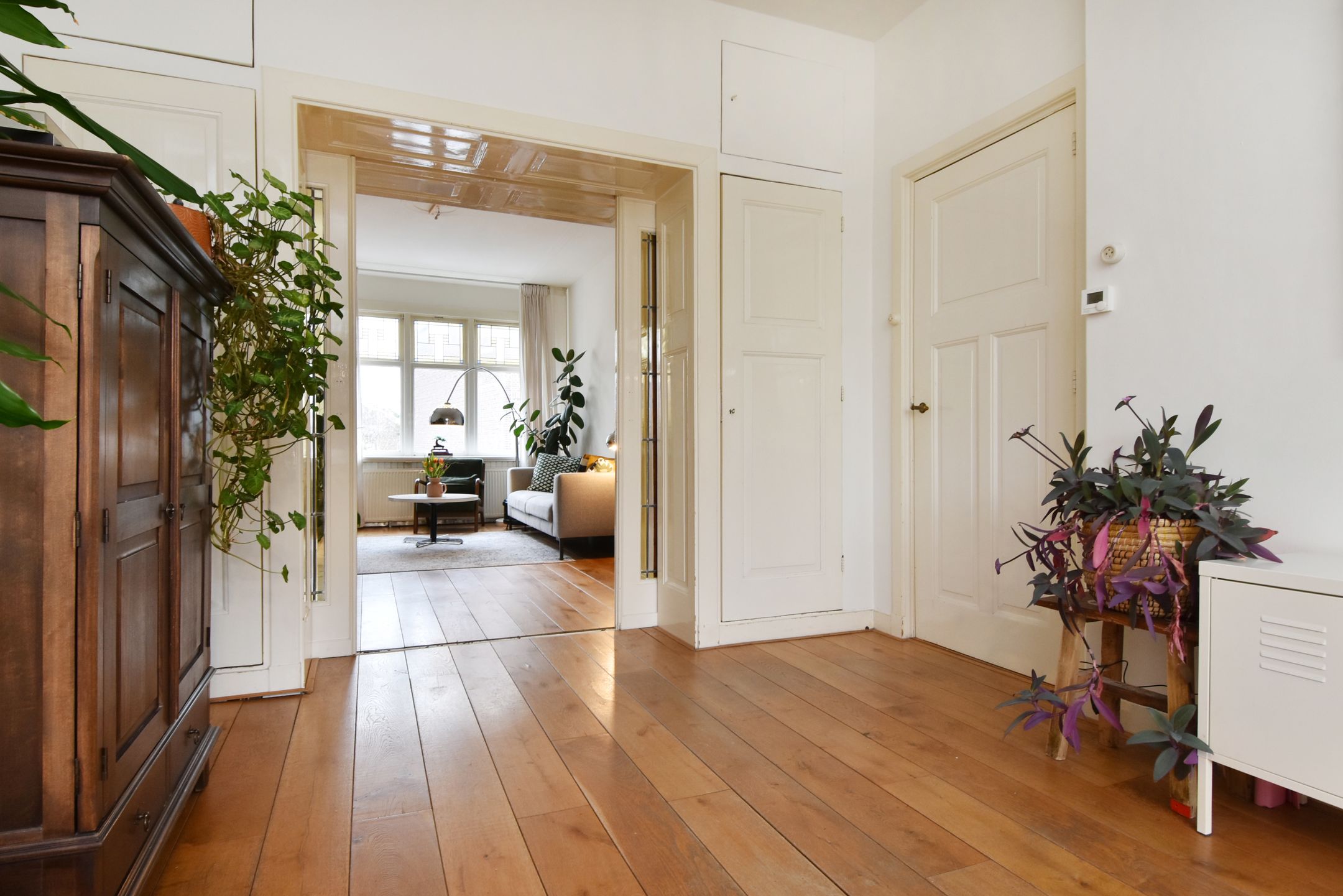 Foto 12 van Pijnboomstraat 110