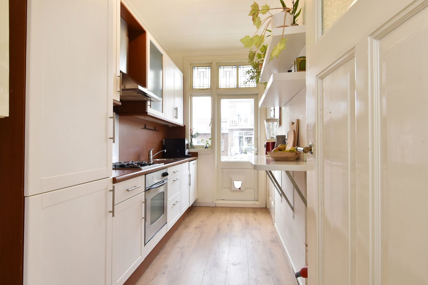 Foto 19 van Pijnboomstraat 110