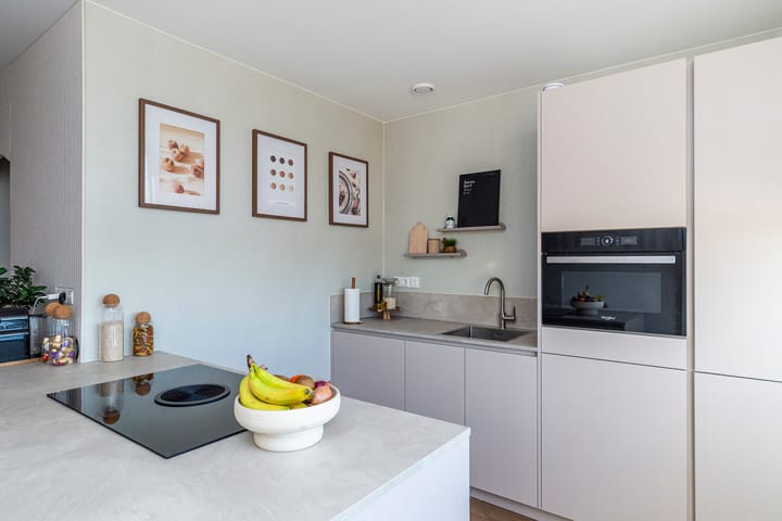 Photo 27 of Troelstrakade 839