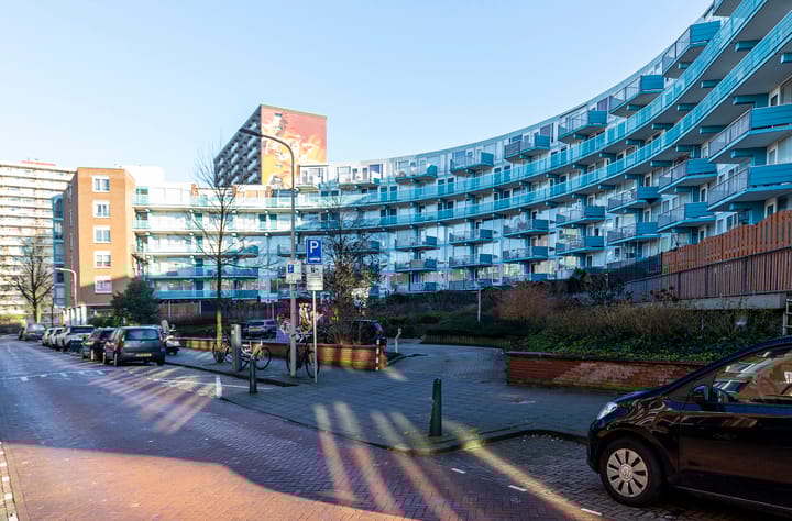 Photo 36 of Troelstrakade 839