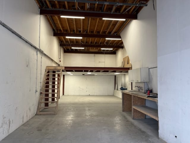 View photo 2 of Ambachtstraat 6-B