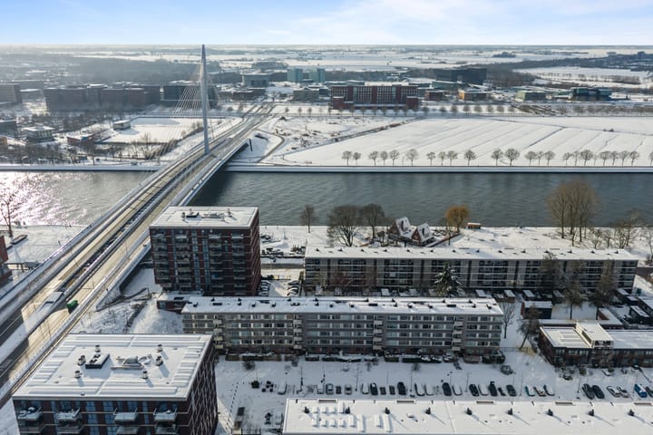 Photo 48 of Auriollaan 25