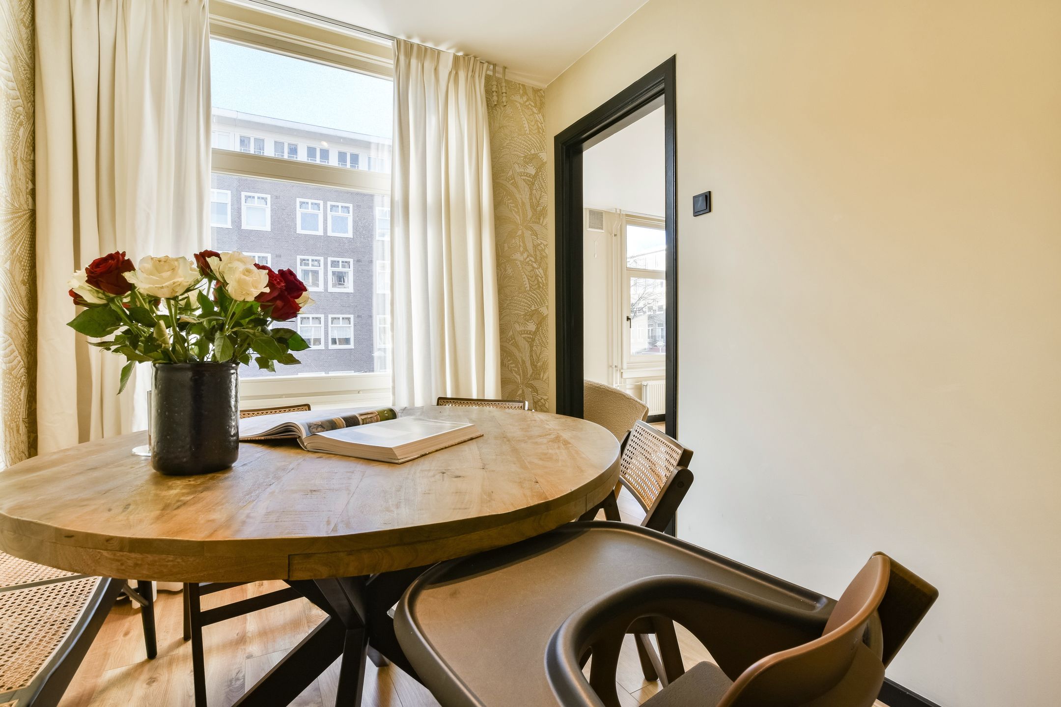 Photo 9 of Vechtstraat 117-1