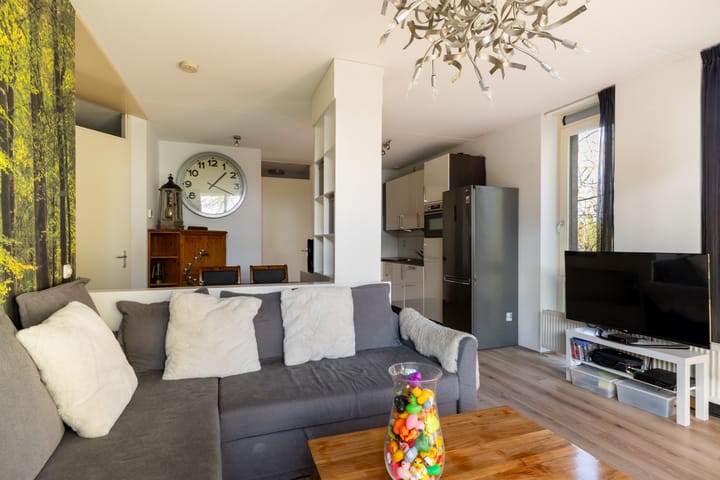 Foto 5 van Ernst Casimirlaan 113