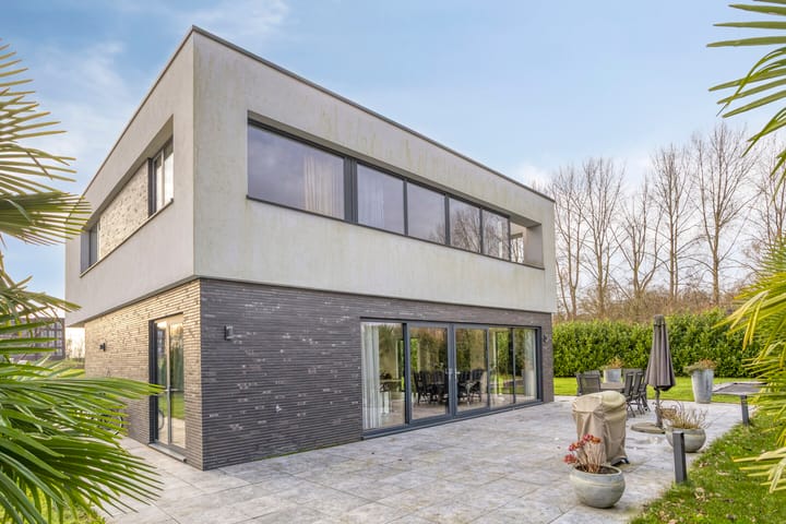 Foto 42 van Notensteinstraat 1