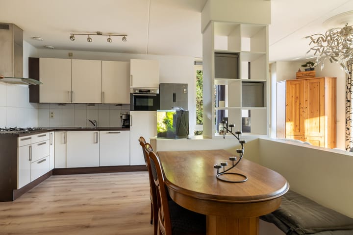 Foto 13 van Ernst Casimirlaan 113