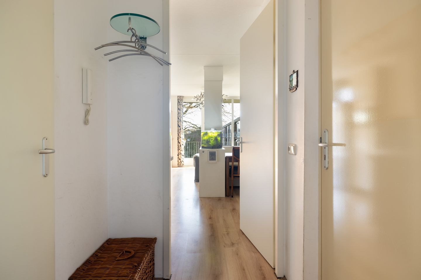 Foto 14 van Ernst Casimirlaan 113