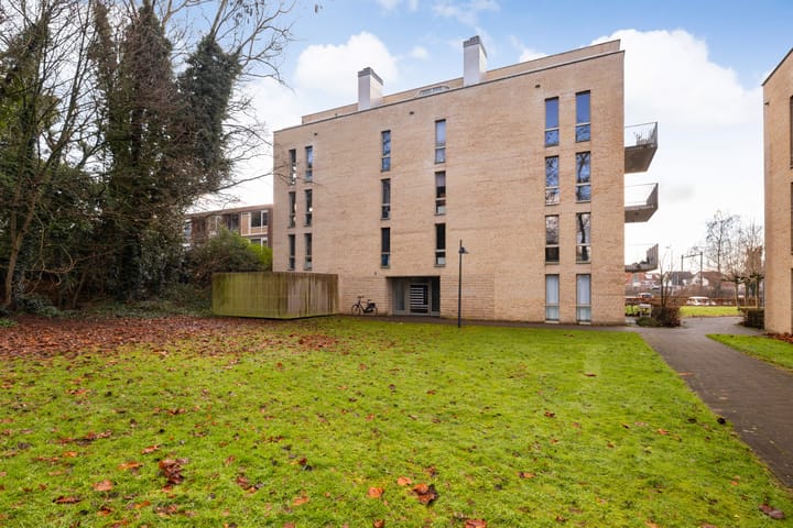 Foto 25 van Ernst Casimirlaan 113