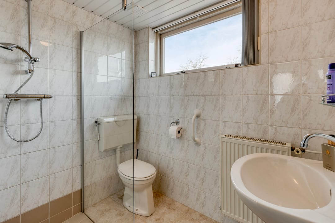 Photo 32 of Lignestraat 53