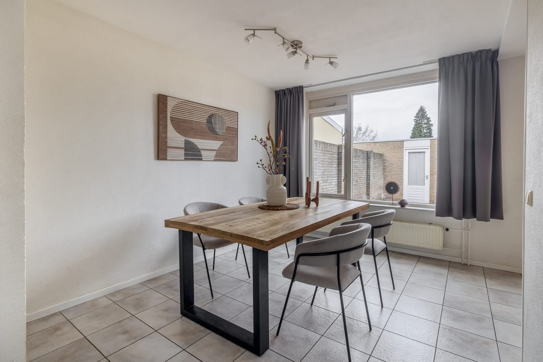 Photo 13 of Locatellistraat 4