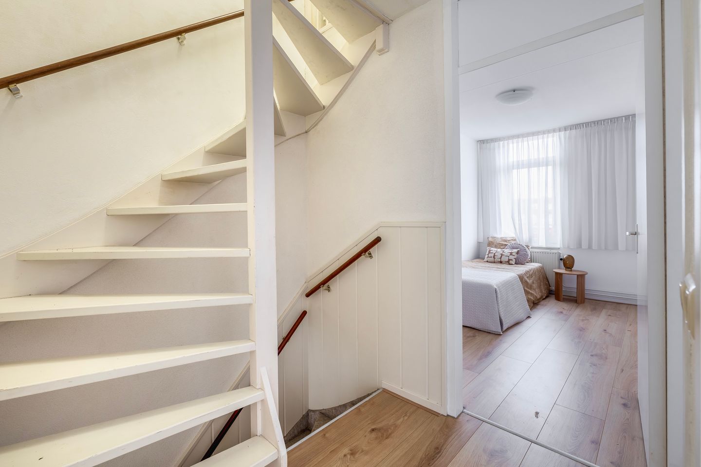 Photo 19 of Locatellistraat 4