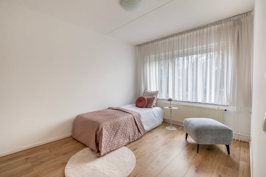 Photo 22 of Locatellistraat 4