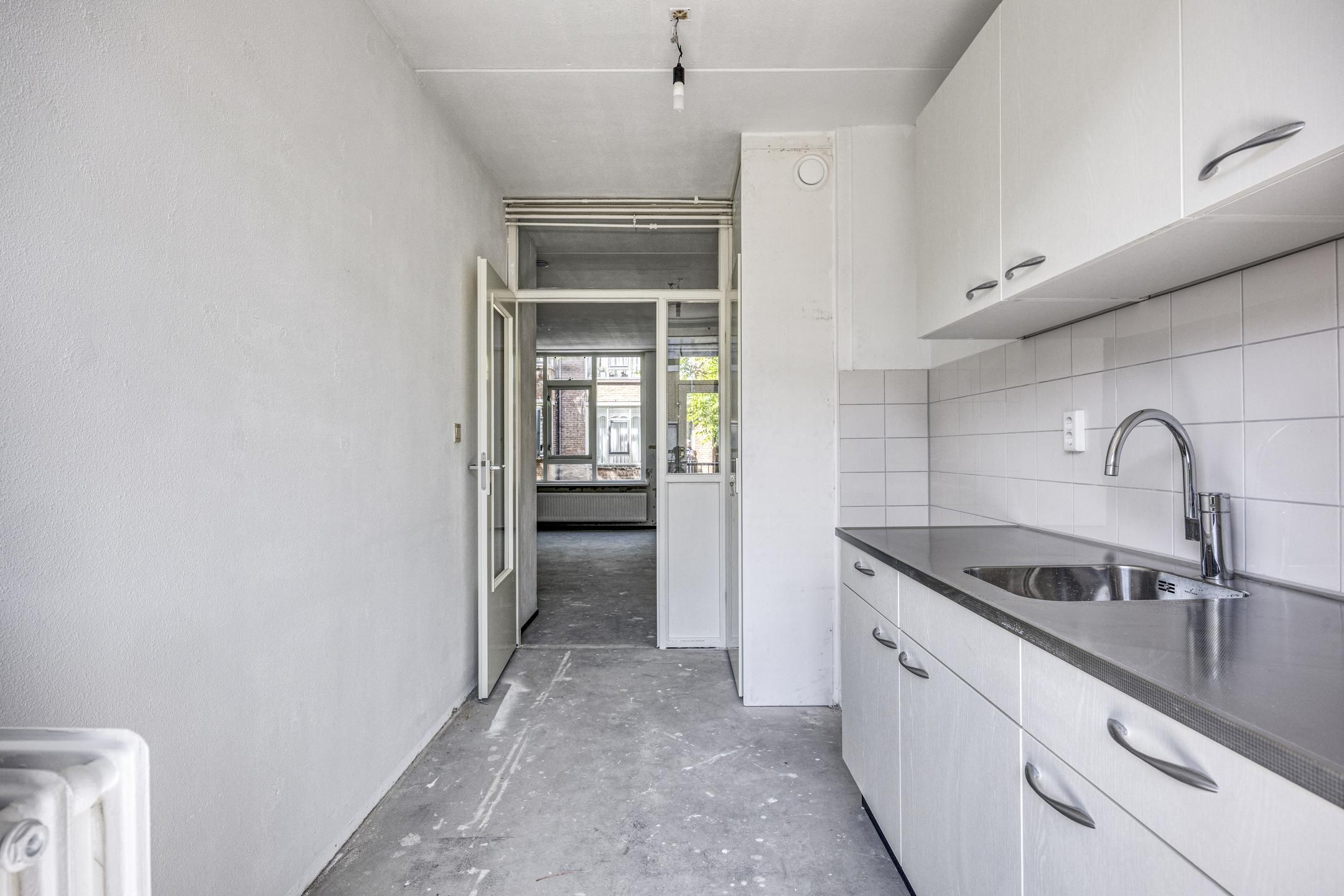 Foto 15 van Bloemkwekersstraat 18-A