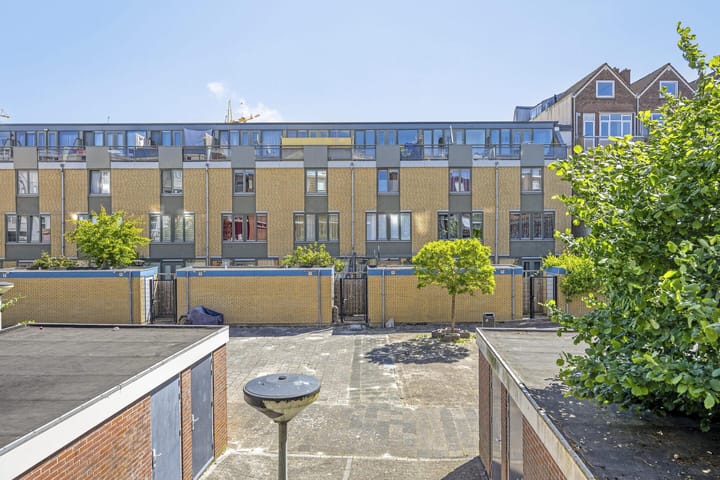 Foto 24 van Bloemkwekersstraat 18-A