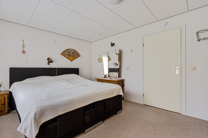 Foto 16 van Doerebout 12