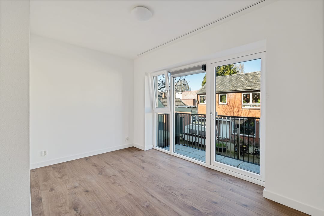 Photo 23 of Dr. Benthemstraat 2-C
