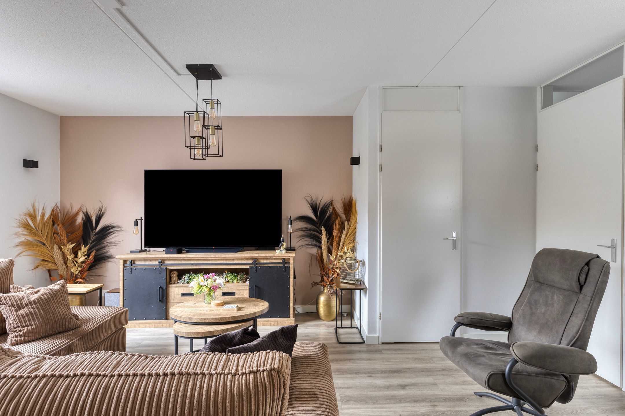 Photo 12 of Hoekstraat 25-B